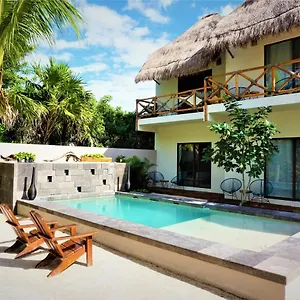 Boutique La Puerta Azul Beachfront - Adults Only Holbox